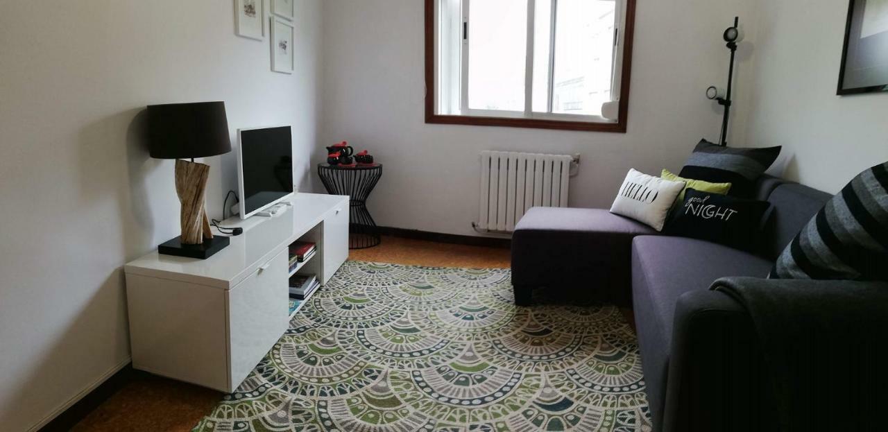 Elena Apartment อาร์ซูอา ภายนอก รูปภาพ